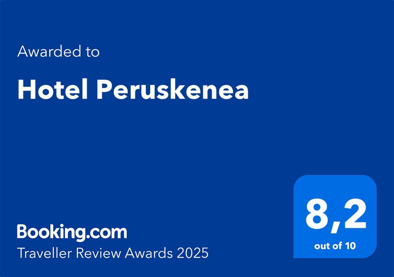 Hotel Peruskenea Jaunsaras Buitenkant foto